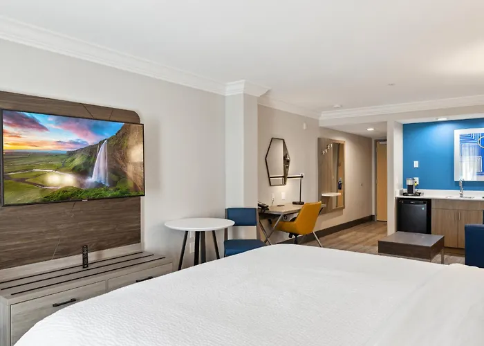 Holiday Inn Express Hotel & Suites Vacaville By Ihg